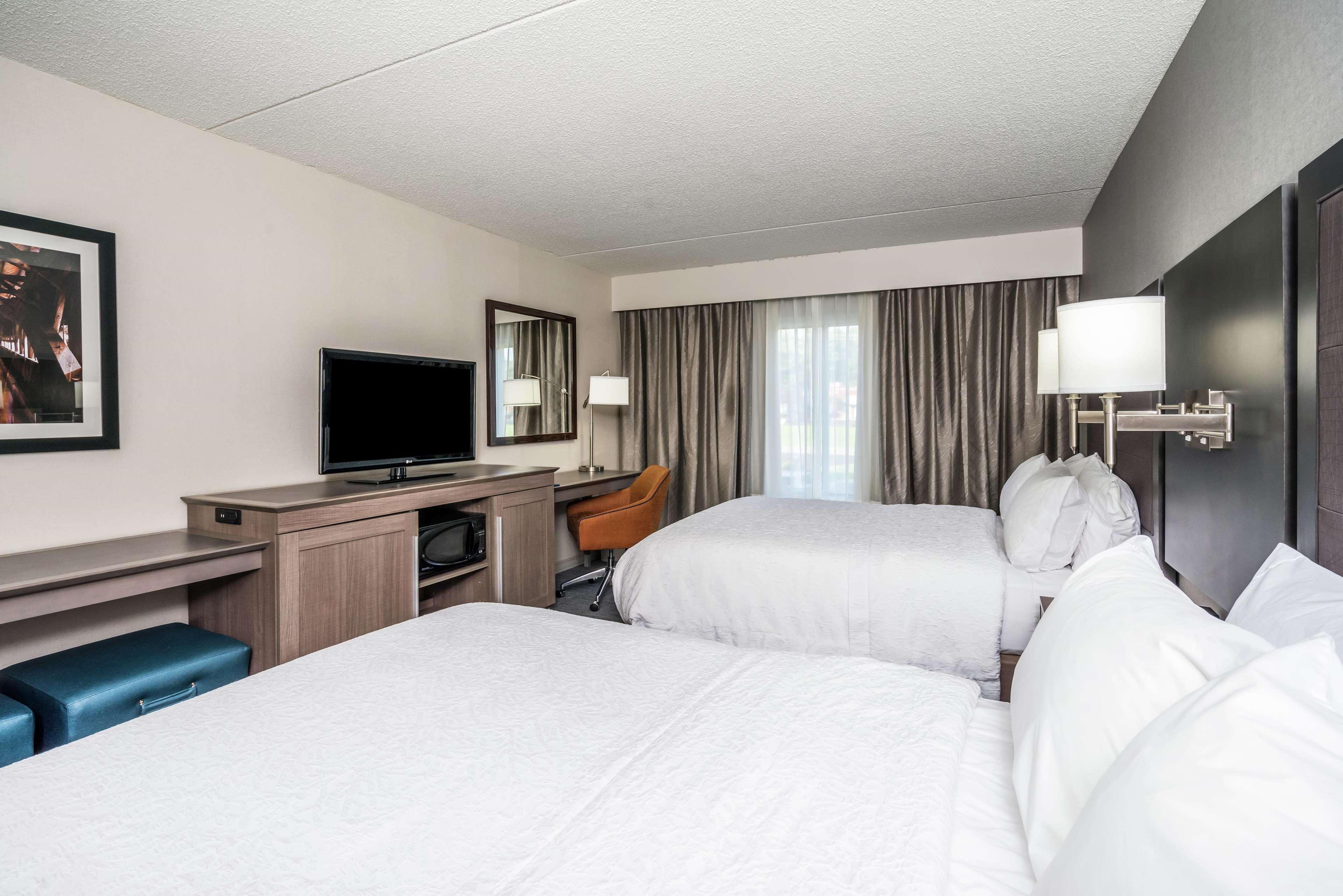 Hampton Inn Clifton Park Ngoại thất bức ảnh