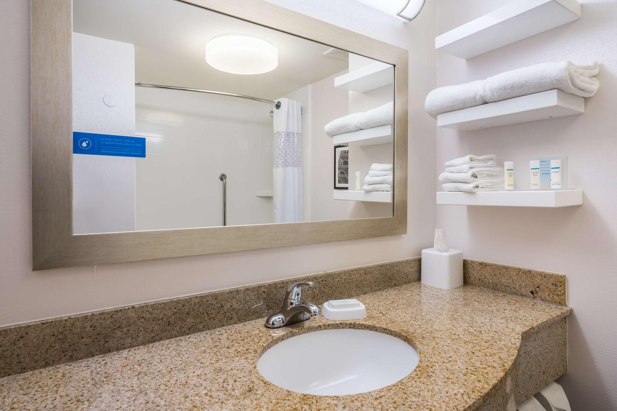 Hampton Inn Clifton Park Ngoại thất bức ảnh