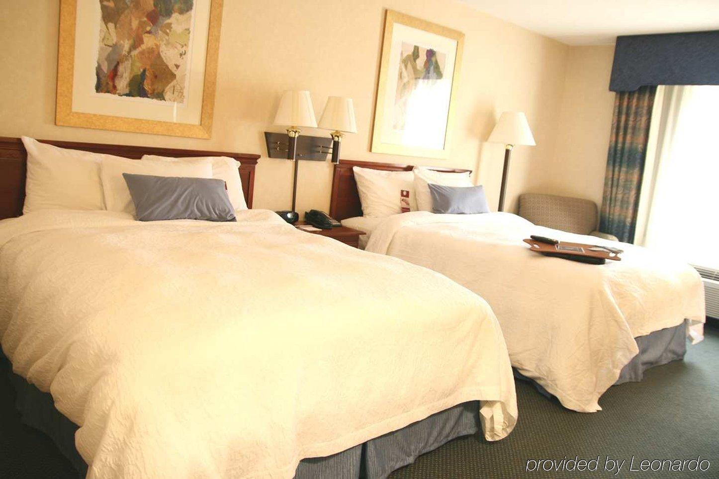 Hampton Inn Clifton Park Phòng bức ảnh